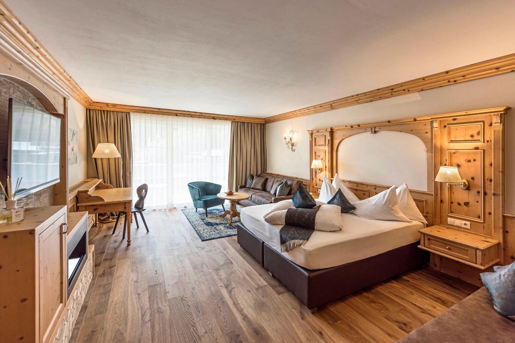 Quellenhof Luxury Resort Passeier San Martino In Passiria  Room photo